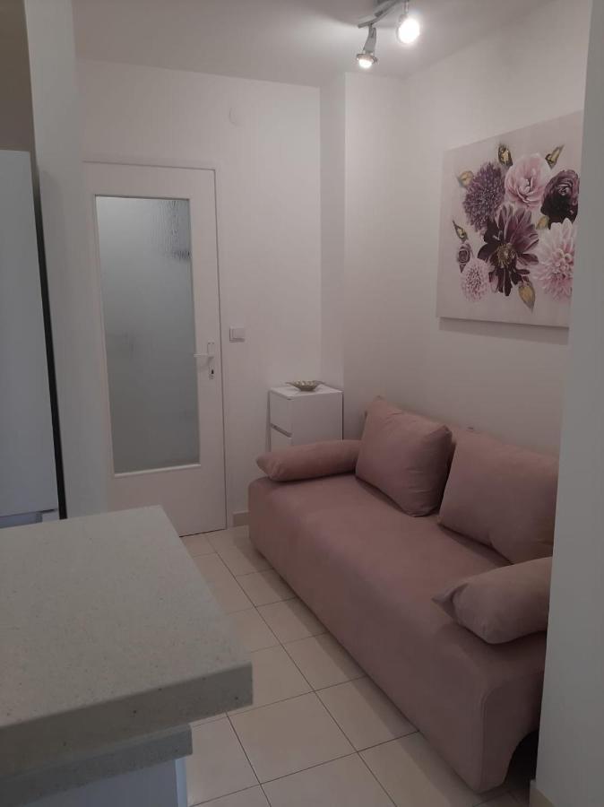 Apartman Sky Πούλα Εξωτερικό φωτογραφία